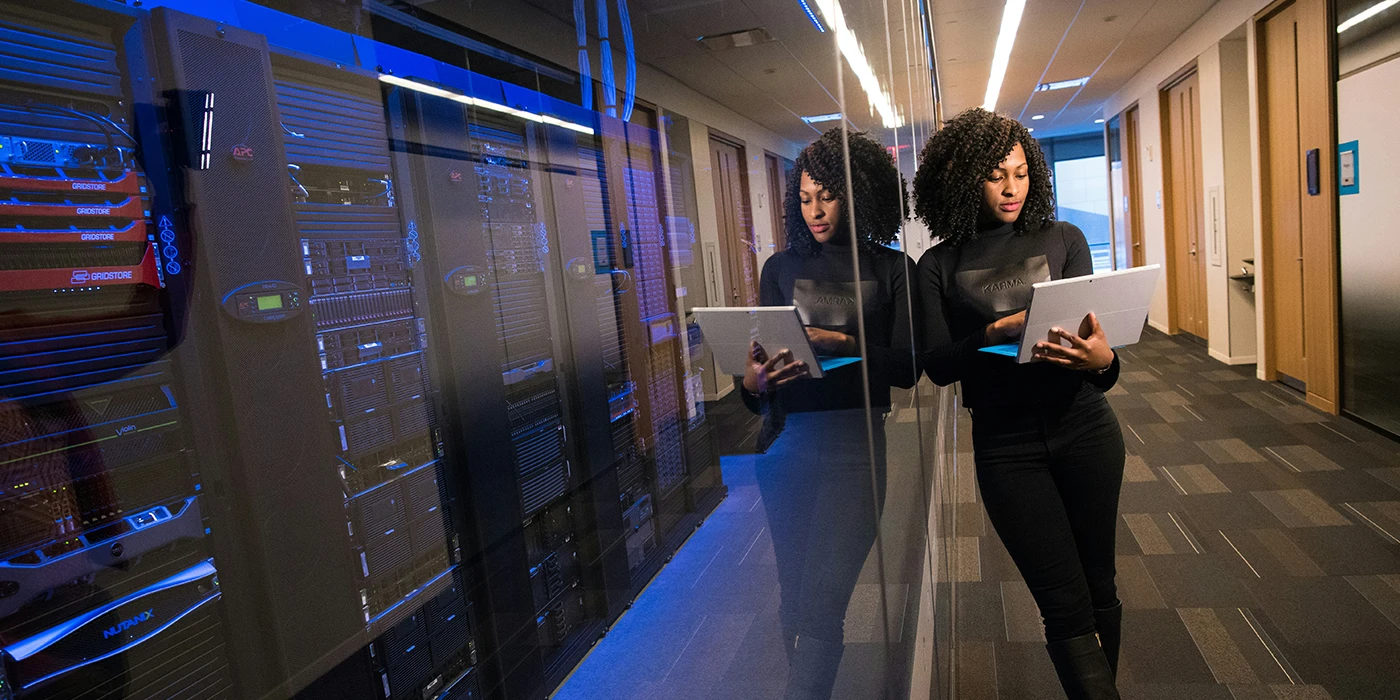 Advanced Data Center Access Control with Zero-Trust Security